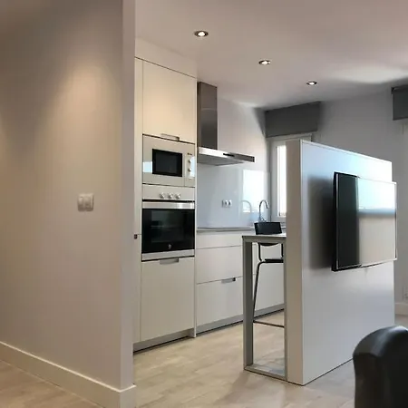 Albatros Apartment *